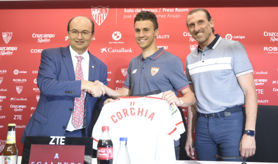Corchia is presented as a new Sevilla FC player