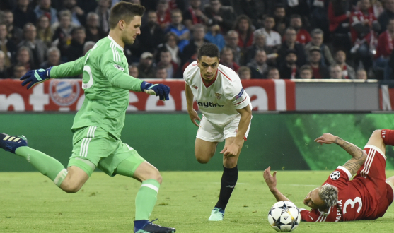 Ben Yedder del Sevilla FC ante el Bayern