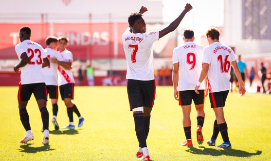 Imagen de Musa en la celebración del gol frente al Racing Cartagena
