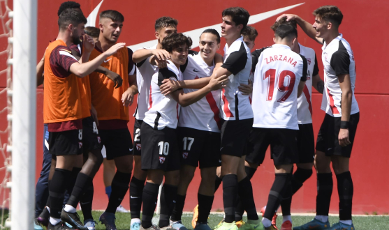 Sevilla Atlético celebrate their victory against San Fernando