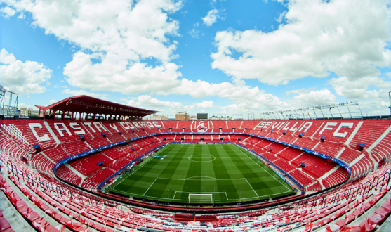 Estadio Ramón Sánchez-Pizjuán Estadio Ramón Sánchez-Pizjuán
