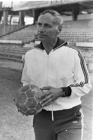 Dan Georgiadis Entrenador del Sevilla FC