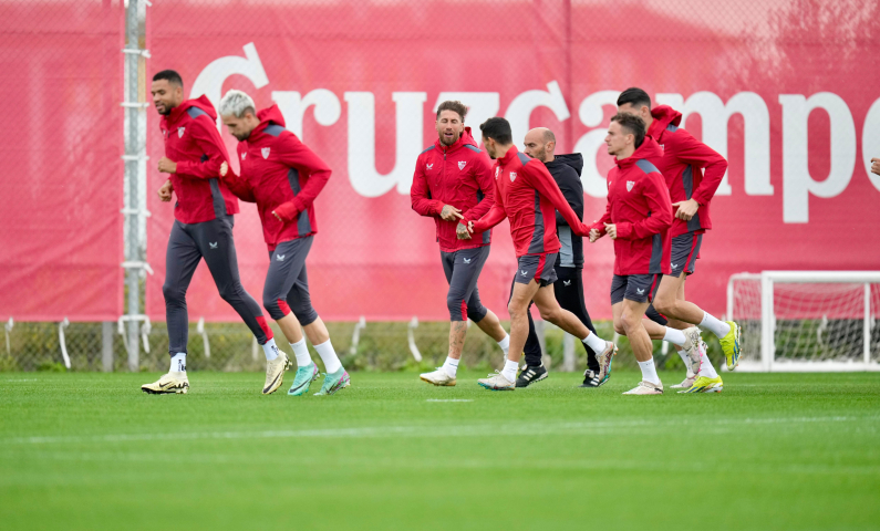 Entrenamiento del Sevilla FC el 15 de febrero