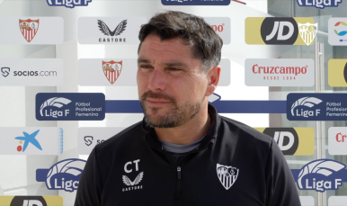 Toro atiende a los medios oficiales en la previa del choque en Granada
