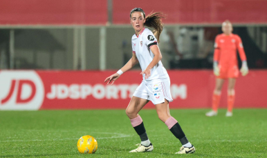 Maria Pérez, durante un choque de la presente temporada