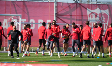 Entrenamiento del Sevilla FC en la ciudad deportiva