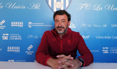 Jesús Galván en la sala de prensa