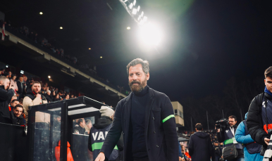Quique Sánchez Flores en el Estadio de Vallecas