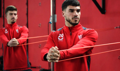 Entrenamiento del Sevilla FC en la ciudad deportiva