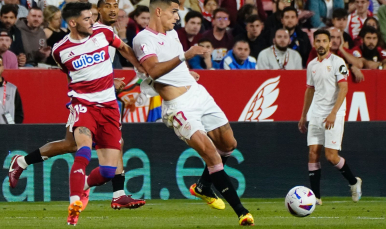Erik Lamela, ante el Granada CF