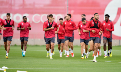 Entrenamiento del Sevilla FC en la ciudad deportiva