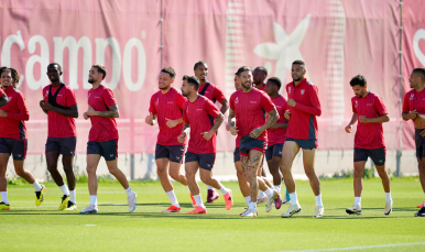 Entrenamiento del Sevilla FC en la ciudad deportiva