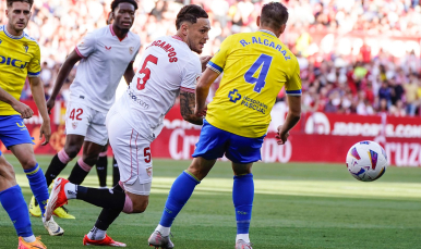 Ocampos del Sevilla FC ante el Cádiz CF