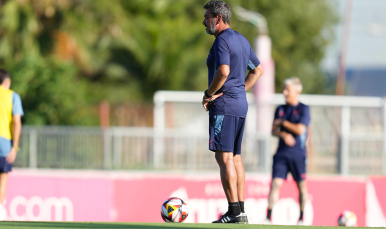 Imagen de Jesús Galván, técnico del Sevilla Atlético