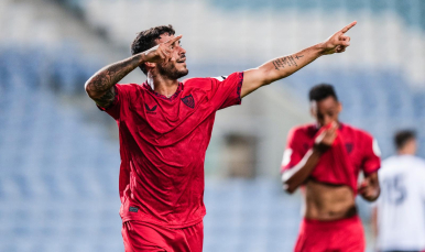 Isaac celebra uno de los goles del encuentro