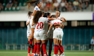 Celebración de uno de los goles ante el Sporting Club de Huelva