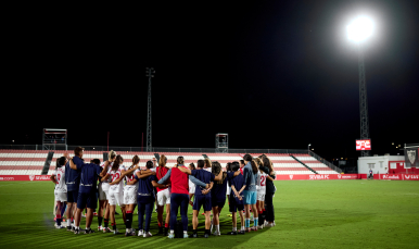 Las sevillistas hacen piña tras el primer encuentro como local