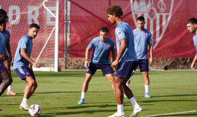 Imagen del entrenamiento, con Badé y Suso como principales novedades