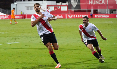 Imagen de García Pascual celebrando el gol ante el Real Madrid Castilla