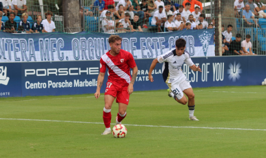 Imagen de Darío frente al Marbella FC