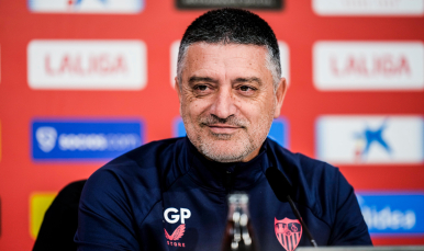 García Pimienta en la sala de prensa