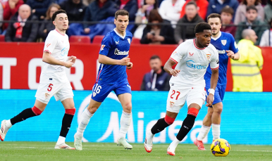 Idumbo del Sevilla FC ante el Athletic Club