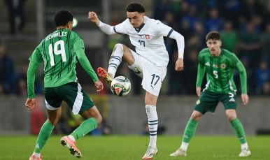 Vargas, con la selección de Suiza