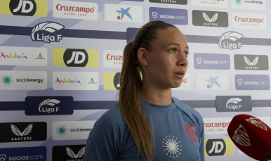 Raquel atendió a los medios en la previa del Gran Derbi