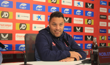 Imagen de David Losada en la rueda de prensa previa al duelo ante el FC Barcelona