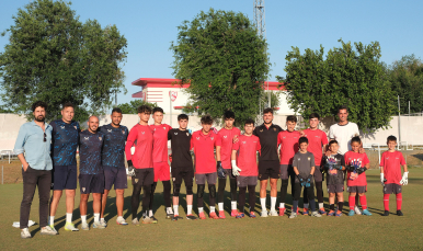 Álvaro Ferllo, de visita en la Goalkeeping Academy.