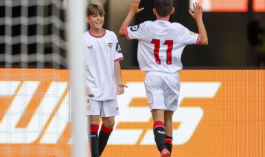 Celebración de gol de los sevillistas en Villarreal