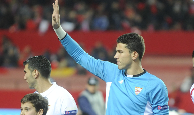 David Soria en el Sevilla FC-Basilea