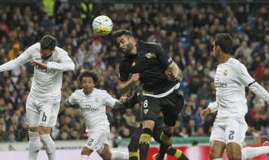 Iborra en el Real Madrid-Sevilla FC