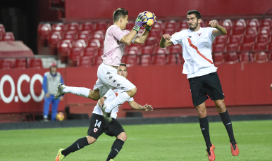 Bernardo Cruz del Sevilla Atlético ante el Reus