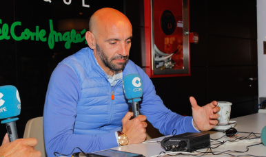 Monchi, en la Tertulia de Cope