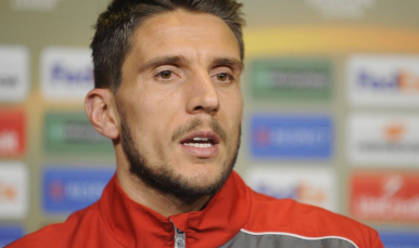 Carriço en rueda de prensa previa al partido del Sevilla FC ante el Molde