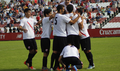 Celebración del gol del partido ante el Real Murcia