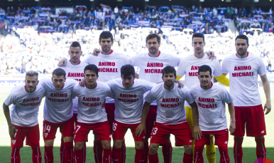 El Sevilla en Cornellá-El Prat durante el partido ante el Espanyol en la Jornada 36.