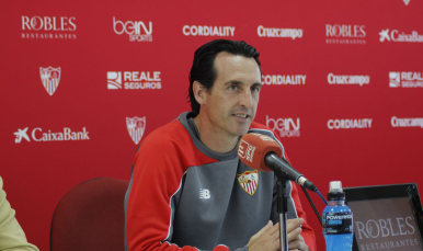 Emery en rueda de prensa