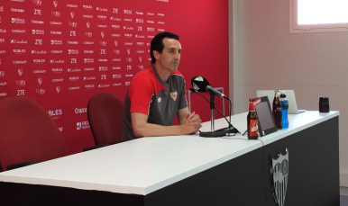 Unai Emery en sala de prensa