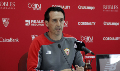 Unai Emery en sala de prensa