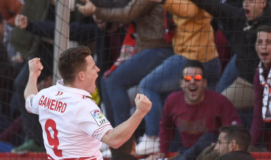 Gameiro, en el Sevilla FC-Málaga CF
