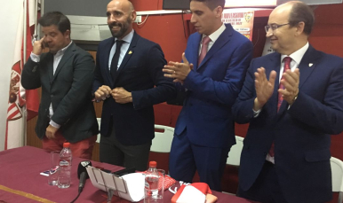 Una imagen del acto en Húevar