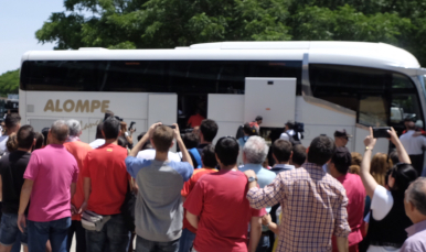 Llegada del bus del Sevilla FC 