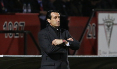 Unai Emery en el choque ante el Mirandés