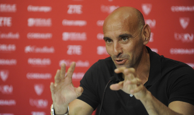 Monchi en sala de prensa 