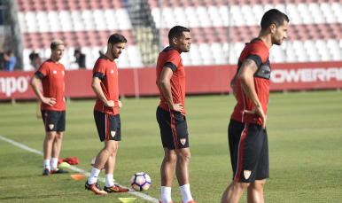Nasri, Sarabia, Mercado y Vitolo en el entrenamiento 