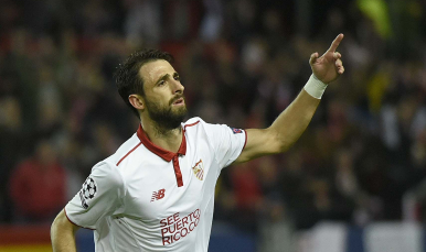 Pareja en el partido ante la Juve