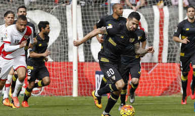 Vitolo, en el Rayo-Sevilla FC