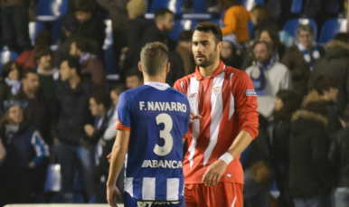 Iborra y Fernando Navarro en el Deportivo-Sevilla FC